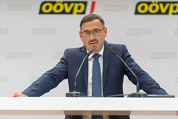 Bezirksparteiobmann_Klaus_Mühlbacher.jpg  